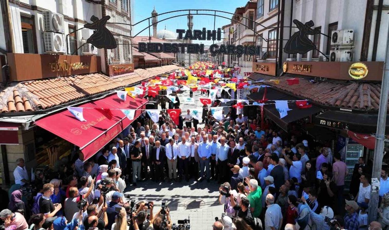 Başkan Altay 3. Tarihi Bedesten Alışveriş Günlerinin açılışını yaptı