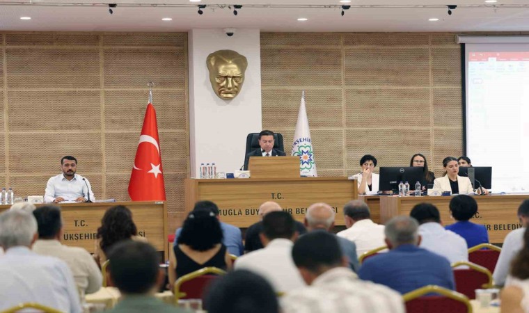 Başkan Aras, “Muğlaya gelen turist bıraktığı hasar için bedel ödemeli”