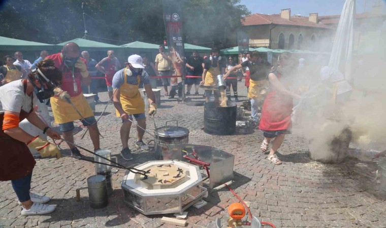 Başkan Kurttan festivale davet