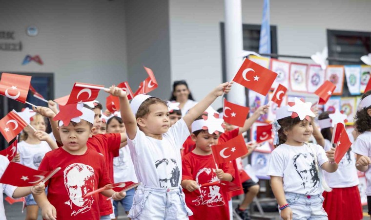 Başkan Seçer: Bağımsızlık mücadelesinin zaferle taçlandığı gündür bugün