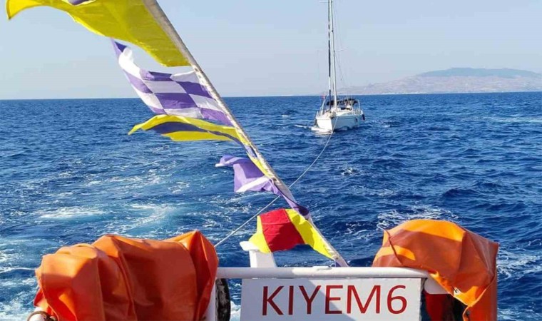 Bodrum Karaada açıklarında arıza yapan tekne KIYEM ekiplerince kurtarıldı