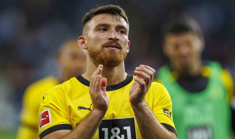 Borussia Dortmund, Salih Özcanı Wolfsburga kiraladı