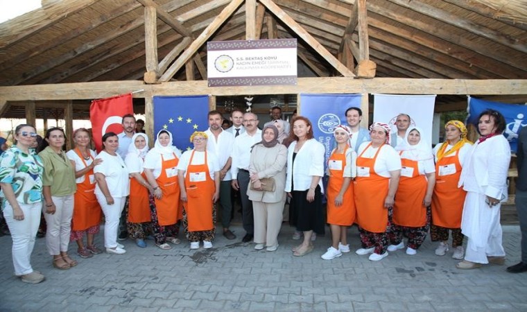 Çanakkalede kültürel mirası yaşatan kadınlar, köy ekonomisine katkı sağlıyor