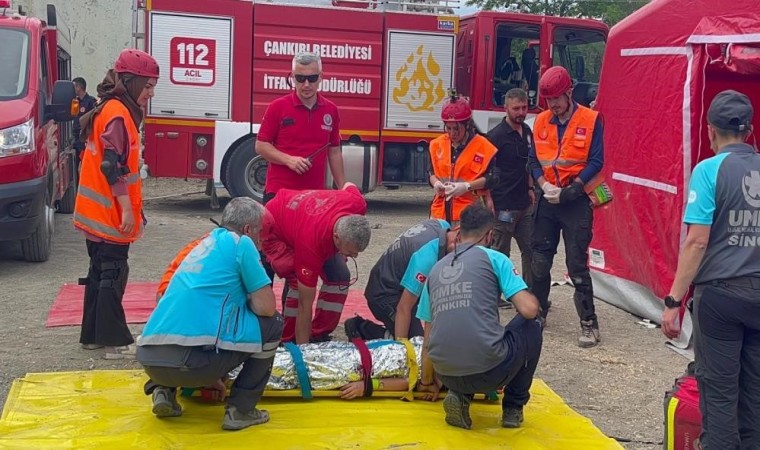 Çankırıda 82 gönüllü UMKE personeli 7 gün 24 saat görev için hazır bekliyor