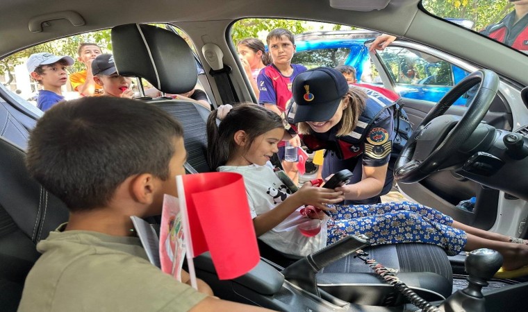 Çineli minikler jandarma ile dolu dolu bir gün geçirdi