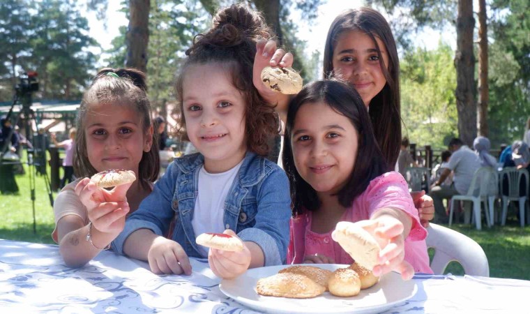 Çölyak hastaları Erzurumda piknikte buluştu