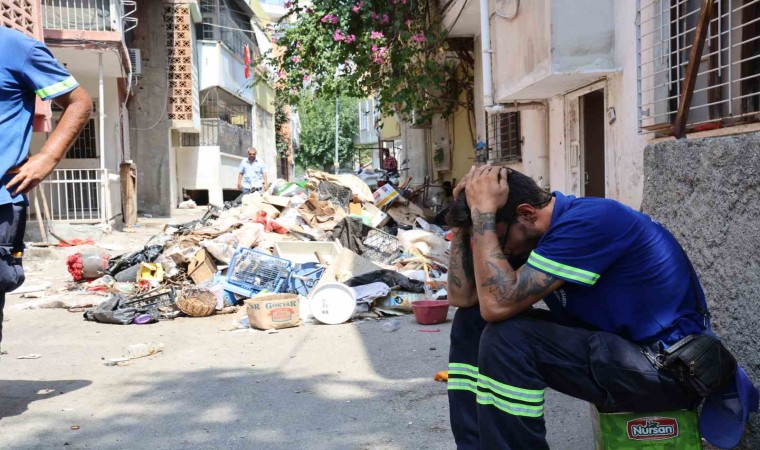 Çöp evi temizleyen işçi fenalaşarak hastanelik oldu