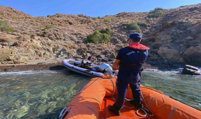 Datçada plajda 22 düzensiz göçmen ve 6 insan kaçakçısı yakalandı