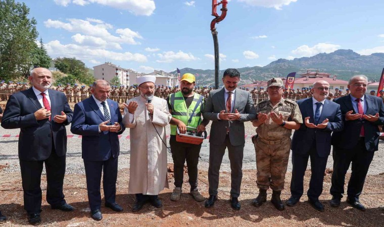 Diyanet İşleri Başkanı Erbaş, Tuncelide cami temeli attı