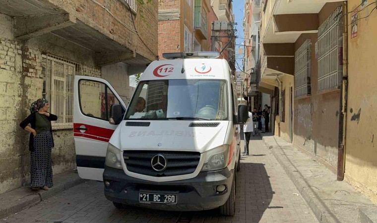 Diyarbakırda alacak verecek kavgası: 1 yaralı