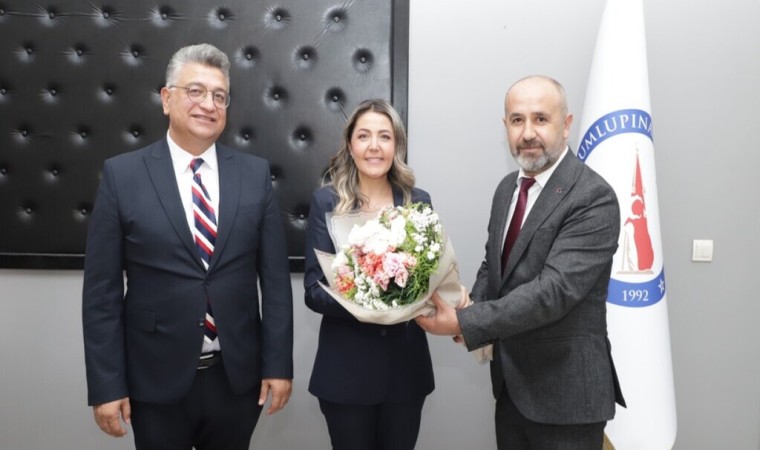 DPÜ Eğitim Fakültesi Dekanı Prof. Dr. Metin Demir görevine başladı