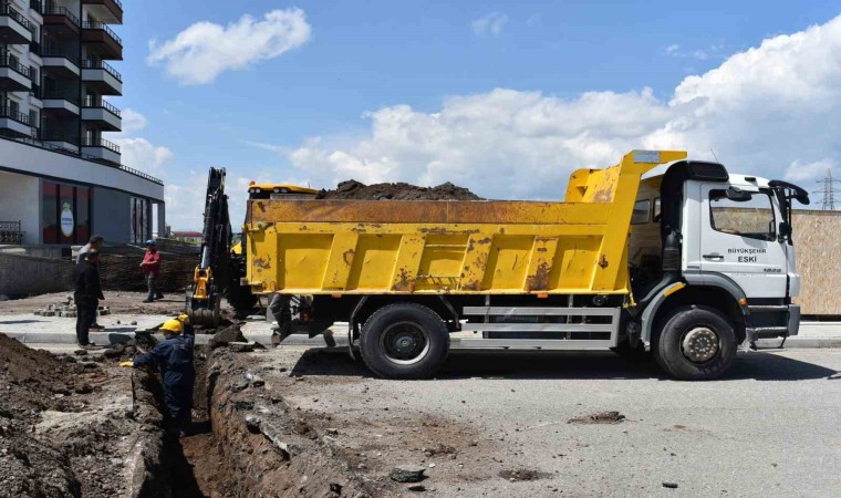 ESKİden 101 kilometre içme suyu ve 32 kilometre kanalizasyon hattı