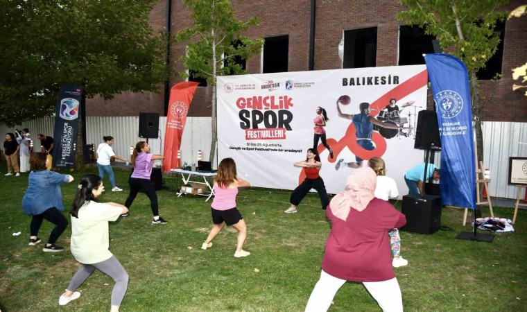 Gençlik ve Spor Festivali Balıkesirde yapıldı