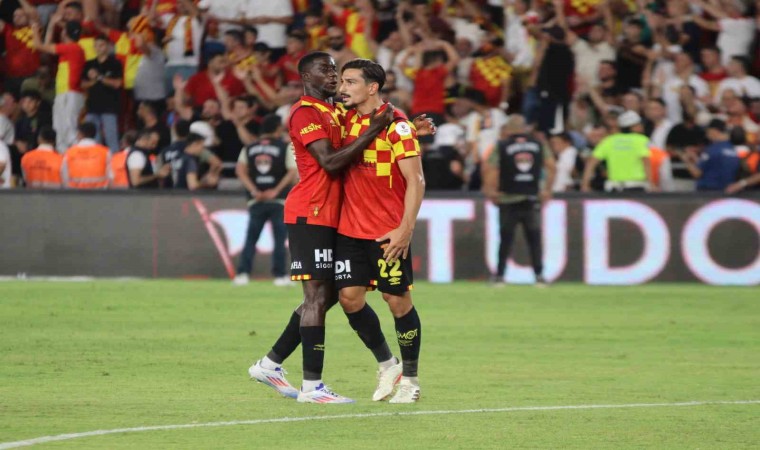 Göztepenin yeni transferlerinden skor katkısı