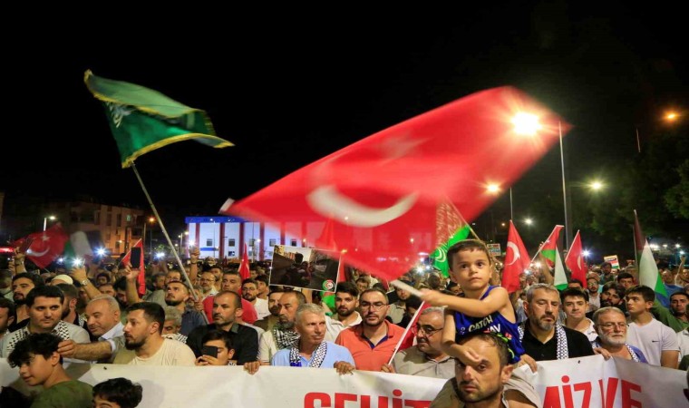 Heniyyenin son çağrısı için Antalyada binlerce kişi toplandı