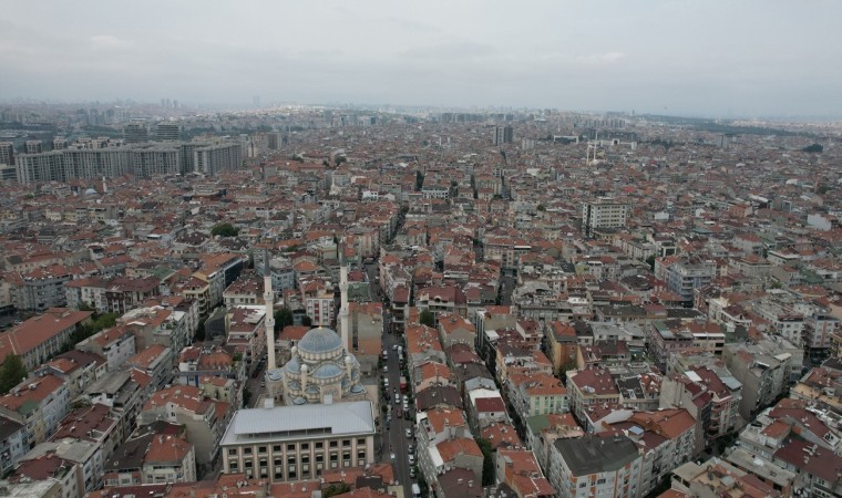 “İstanbulda kendiliğinden yıkılacak 400 bina var”