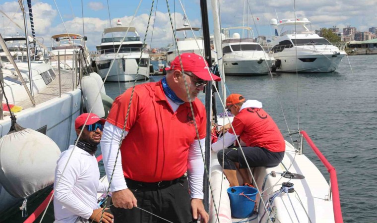 İstanbulun en büyük yelken festivali TAYK Slam-Eker Olympos Regatta Yelken Yarışları başladı