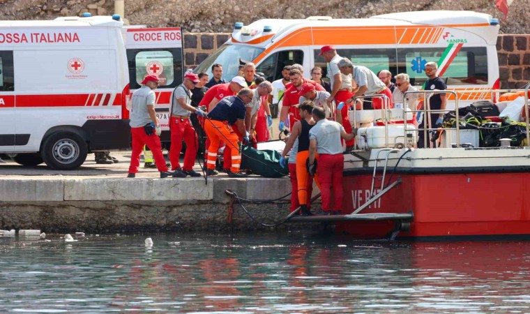 İtalyadaki yat kazasında 1 kişinin cansız bedenine ulaşıldı