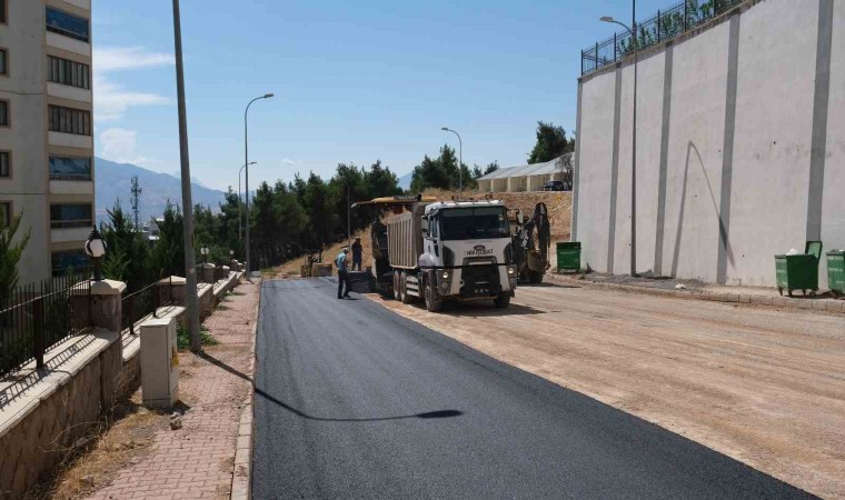 Kahramanmaraşta asfalt seferberliği sürüyor