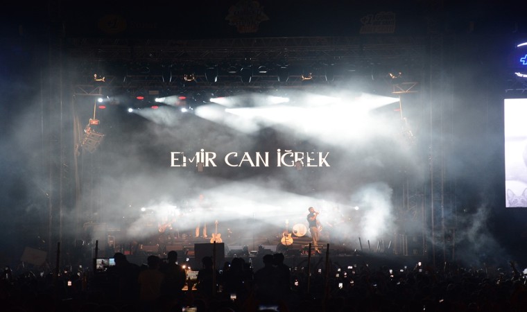 Karadeniz Müzik Festivalinde Emir Can İğrek konseri