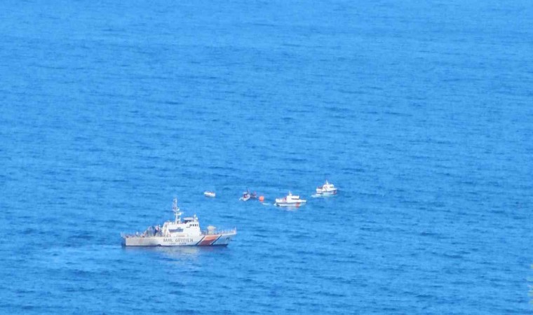 Karadenizde batan teknenin kaptanı 12 gündür bulunamadı