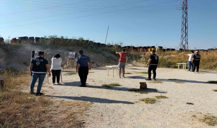 Kırklarelinde özel güvenlik görevlisi adayları sınava girdi