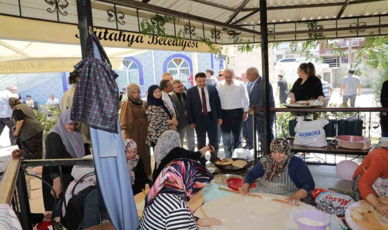 Kütahyada Geleneksel Müderris Mahallesi Şenliği