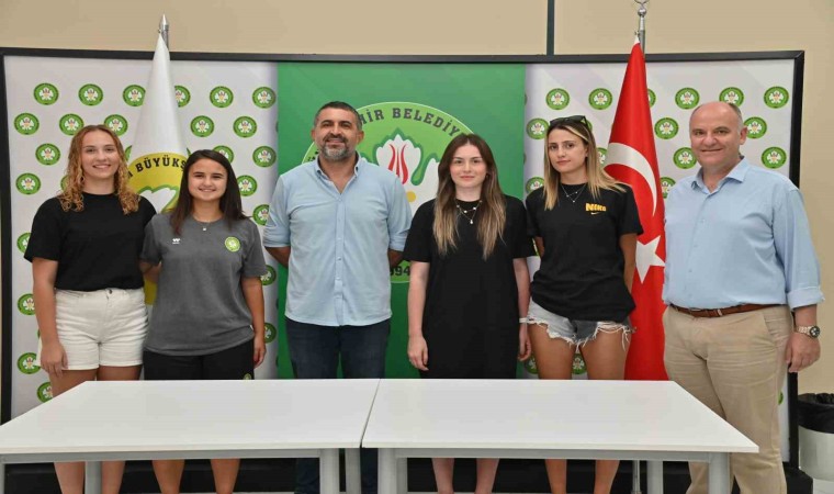 Manisa BBSK Kadın Voleybol Takımından üç transfer