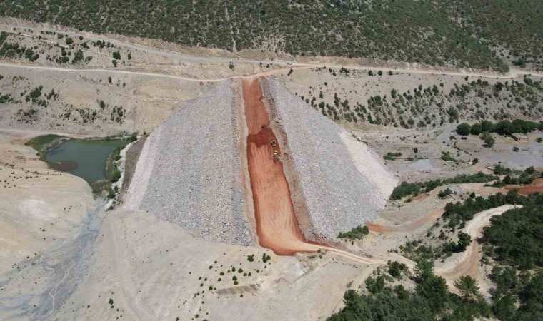 Menteş Barajında inşaat çalışmaları devam ediyor