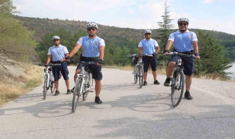 Park, bahçe ve mesire alanları, bisikletli ‘Martı polislere emanet