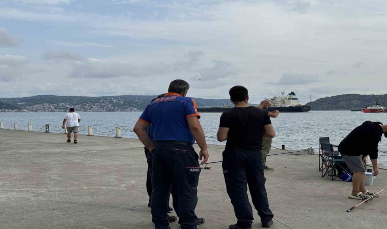 Sarıyerde batan teknede kaybolan kişiyi arama çalışmaları devam ediyor