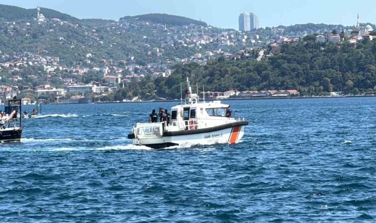 Sarıyerde batan teknede kaybolan kişiyi arama çalışmaları devam ediyor