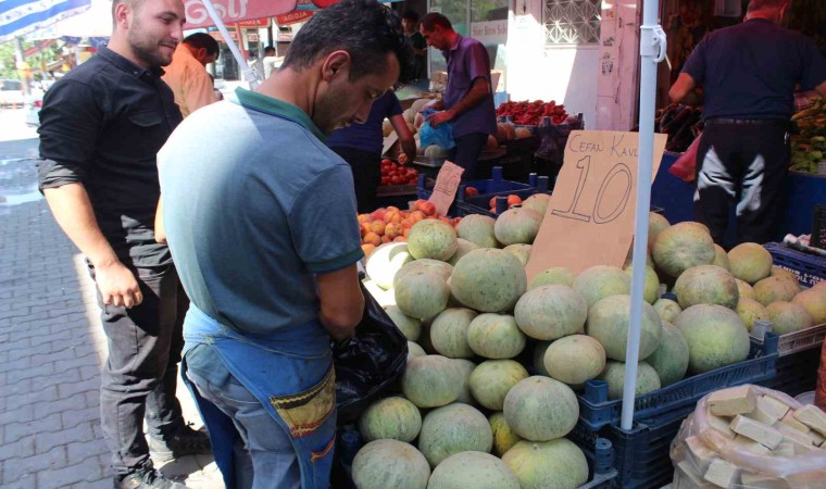 Siirtte yetişiyor, Türkiyenin dört bir yanına gönderiliyor