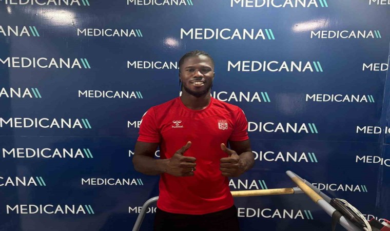 Sivassporun yeni transferi Keita Balde sağlık kontrolünden geçti