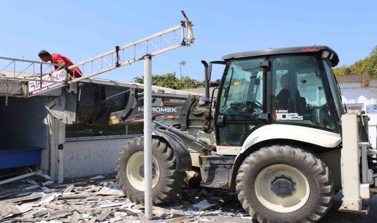 Sökede eski otogar alanında söküm çalışması başladı