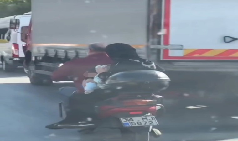 Sultanbeylide bir motosiklette 4 kişi: O anlar kamerada