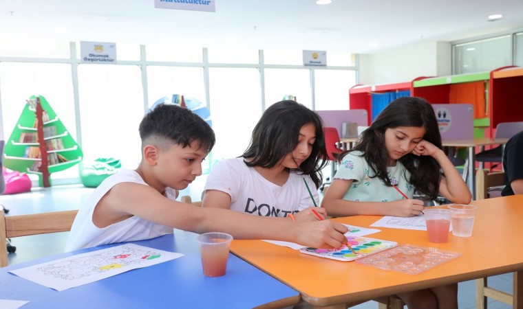 Sultangazi Belediyesi Çocuk Kütüphanesinde yaz etkinlikleri düzenliyor