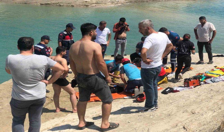 Suya giren iki kardeşten biri hayatını kaybetti, diğeri yaşam savaşı veriyor