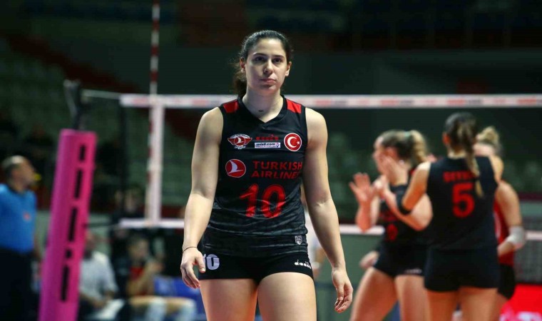 THY Kadın Voleybol Takımı, Çağla Çiçekoğlunu kadrosuna kattı