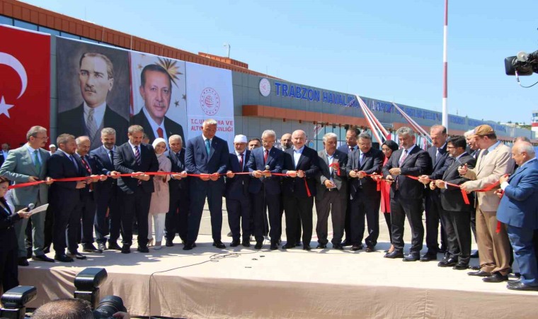 Trabzon Havalimanının yeni dış hatlar gelen yolcu terminali ve CIP binası törenle hizmete girdi