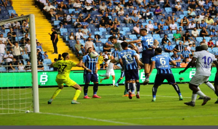 Trendyol Süper Lig: Adana Demirspor: 0 - Çaykur Rizespor: 1 (İlk yarı)