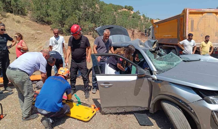 Tuncelideki kazada 2 kişi kurtarılamadı