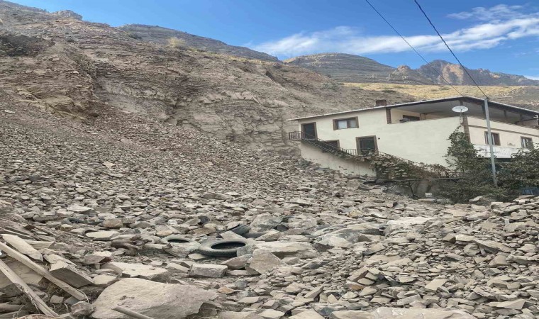 Uzunderede heyelan önleme çalışmaları, ev ve iş yerlerinde hasara yol açtı