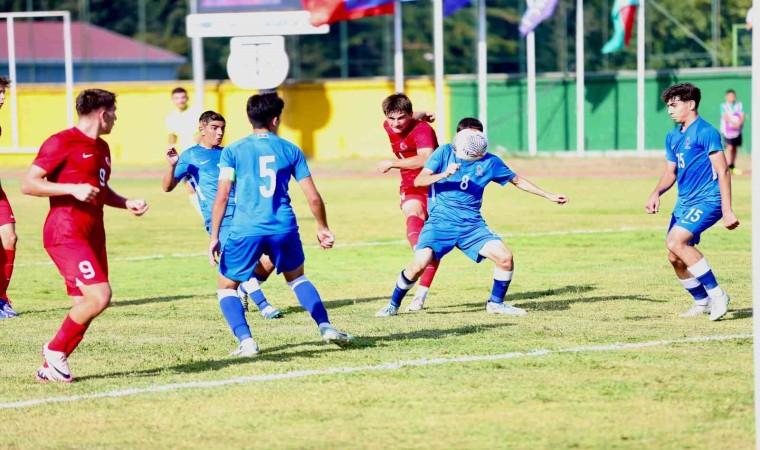 17 Yaş Altı Futbol Takımı, Azerbaycanı 4-0 mağlup etti