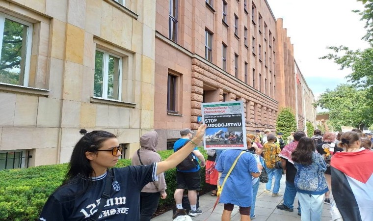 ABD Dışişleri Bakanı Blinkena Varşovada Gazze protestosu