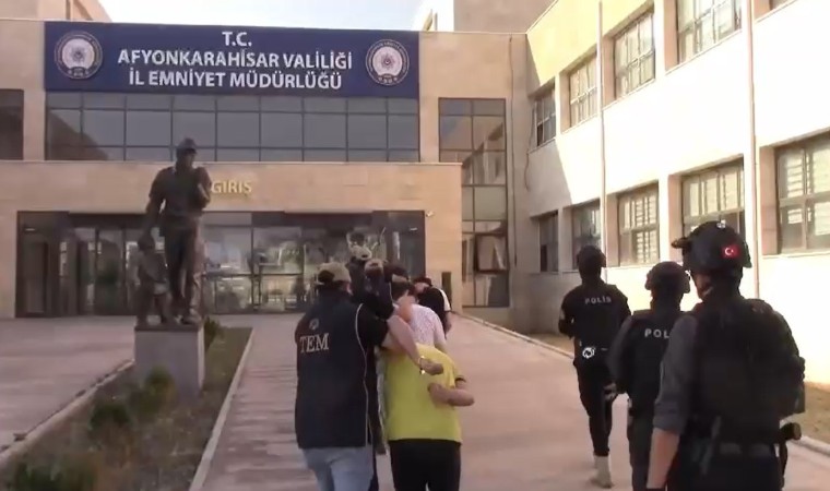 Afyonkarahisarda sosyal medyadan propaganda yapanlara operasyon