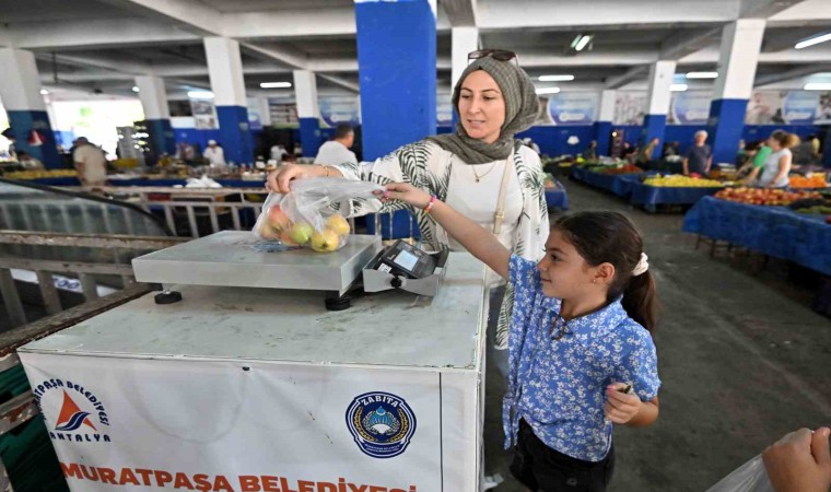 Antalyada pazarlarda hassas terazi dönemi