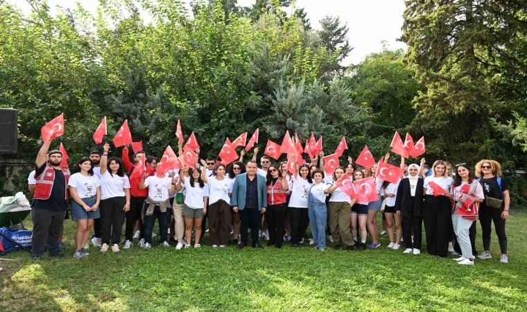 Antalyada üniversite öğrencilerine eğitim desteği