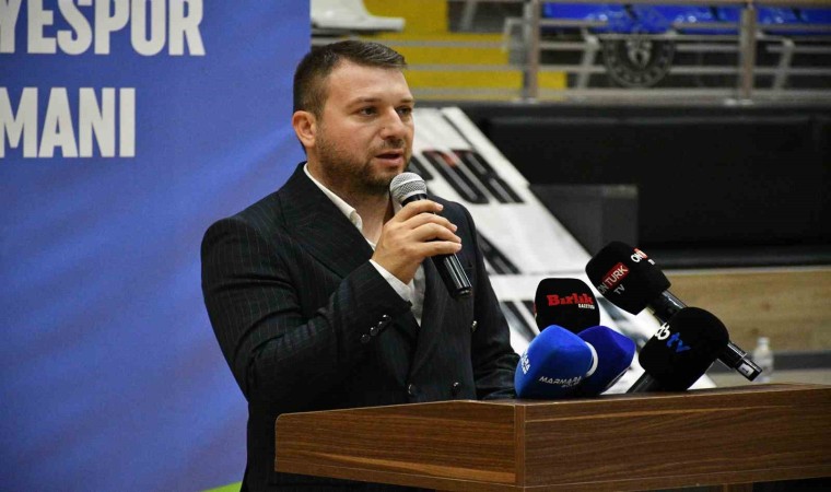 Balıkesir Büyükşehir Belediyespor kadrosunu tanıttı