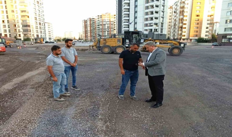 Başkan Palancıoğlu, Yıldırım Beyazıtı Hulusi Akar Bulvarına bağlayacak büyük kavşak çalışmasını inceledi